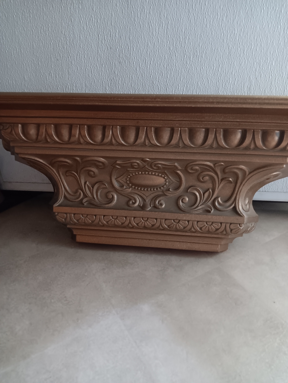 Decorative Vintage Home Interiors Gold Resin Wall Shelf Corbel - Classic Accent